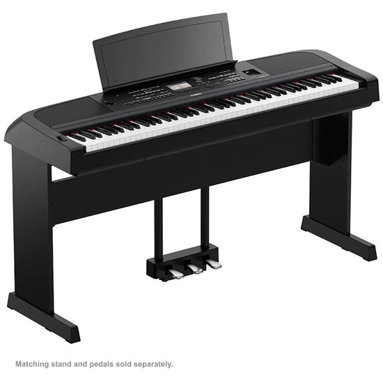 Yamaha DGX-670 Portable Grand Piano (Black)