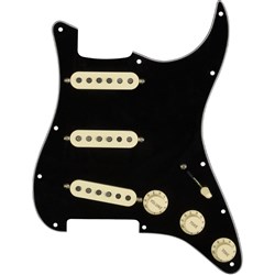 Fender Pre-Wired Strat 11 Hole Pickguard Custom Shop Texas Special SSS (Black)