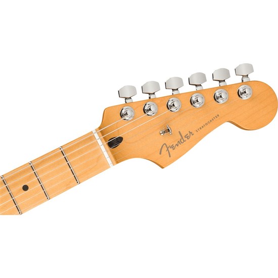 Fender Player Plus Stratocaster Maple Fingerboard (3-Color Sunburst) inc Gig Bag