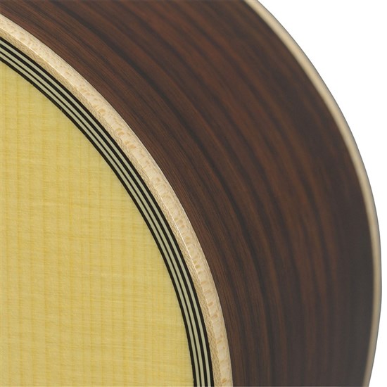 Yamaha LL16 ARE - All Solid Jumbo Acoustic Guitar w/ Pickup (Natural) inc Hard Bag